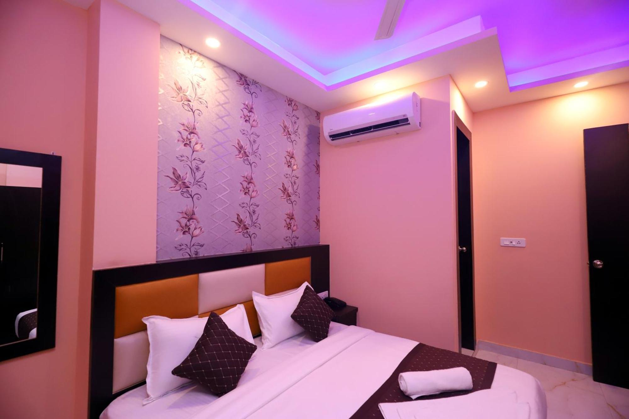 Admiral Delhi Airport Hotel 3*